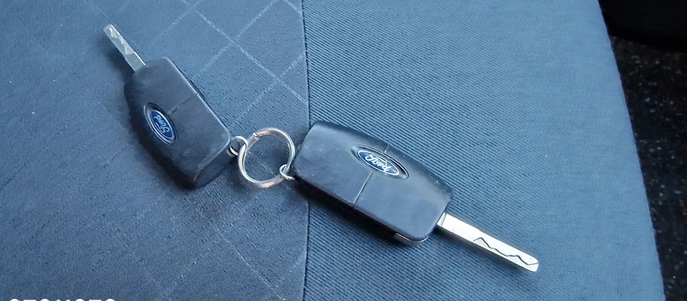 Ford Fiesta cena 19900 przebieg: 145000, rok produkcji 2012 z Wieliczka małe 466
